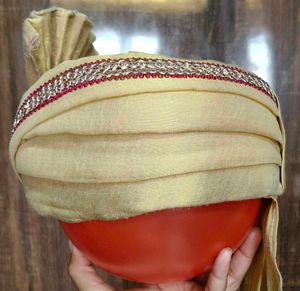 Golden Turban/Pagdi