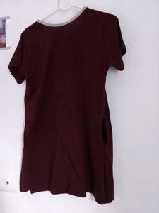 Maroon Graphic T-Shirt