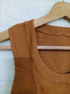 Stylish Women's Brown Sleeveless Top