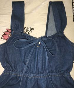 Square Neck Bowknot Shirred Demin Crop Tank Top