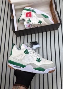 Nike Jordan Retro 4