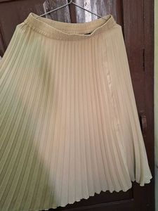 Elegant Pleated Skirt