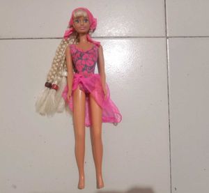 Vintage Sindy doll