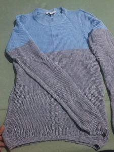 Sweater type top