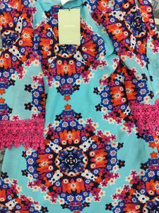 H&amp;M Boho Chic Floral Tunic Top - XS/S