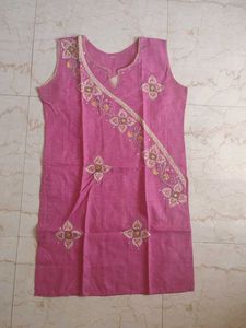 New Pink Embroidered Sleeveless Kurta