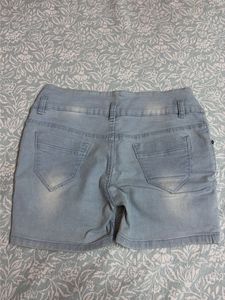 Light Wash High Waist Denim Shorts