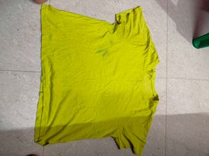 combo of 4 tshirt and 1 kurta