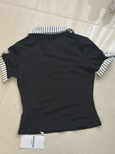 Chic Black &amp; White Striped Collar Top