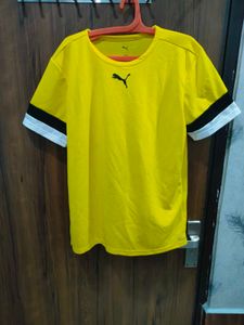 Puma Yellow T-Shirt original with only tag detach