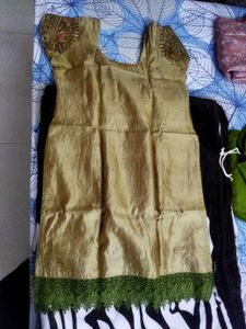Selling Silk Salwar Kameez Chunni Set 8 In ₹1000