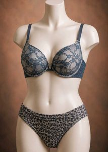 🇳🇿💫🎀 Victoria's secret lingerie set