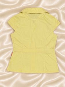 Chic Sleeveless Button-Up Top