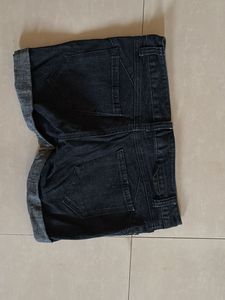 Low Rise Black Shorts