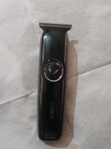 not working this trimmer need to replace battery