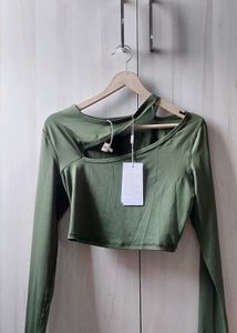 Green Cut-Out Long Sleeve Crop Top