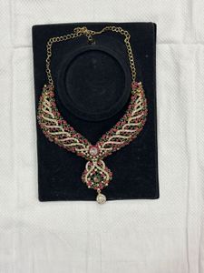 Elegant Indian Necklace Set