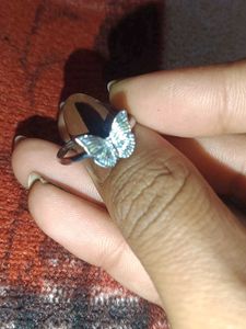 Sparkling Butterfly Ring