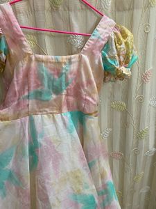 Tie-Dye Puff Sleeve Midi Dress