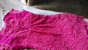 Chic Pink Lace V-Neck Cap Sleeve Dress