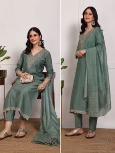 Elegant Green Embroidered Kurta Set with Dupatta