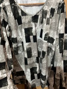 Abstract Print Long Sleeve Top