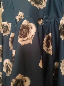 Blue Rose Print Bell Sleeve Dress