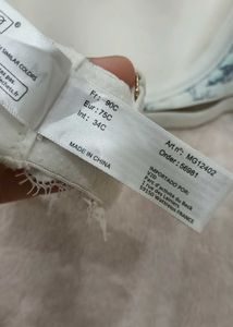 Stylish White &amp; Blue Snake Print Bra