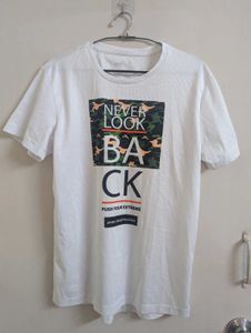 HRX 'Never Look Back' Graphic Tee