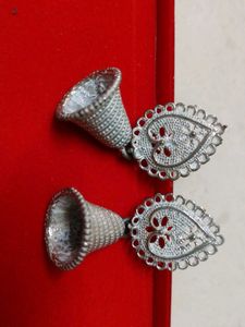Elegant Jhumka Earrings Set