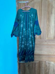Designer Elegant Green Embroidered Kurta
