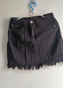 Stylish Black Denim Fringed Skirt