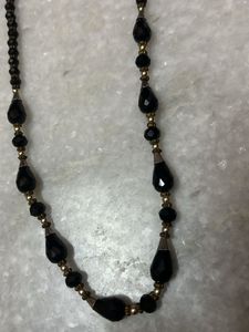 Elegant Black Beaded Necklace
