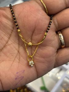 Elegant Gold Mangalsutra with Pendant