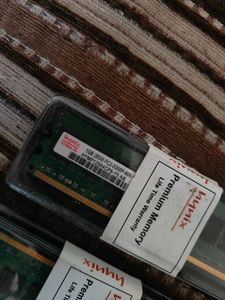 5x Hynix RAM Sticks