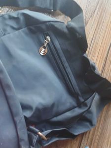 Bag 🎒 with lots of pkt