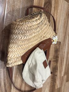 straw sling bag