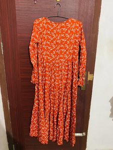 Beautiful Maxi Dress Size M. Never Used. But No Ta