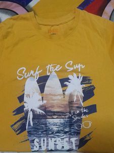 Men's Yellow Graphic T-Shirt