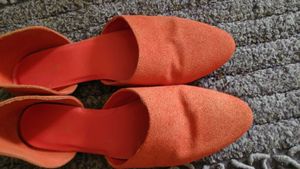Stylish Coral Red Suede Flats