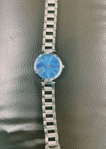 Women's Analog Watch. Like New.