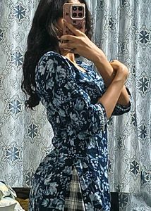 Blue Floral Short Kurti 💙