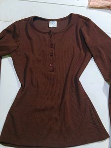 y2k 2000s Brown Henley Long Sleeve Top