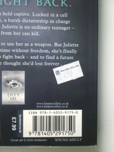 Shatter Me by Tahereh Mafi