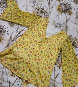 Yellow Floral Pleated Sleeve Top