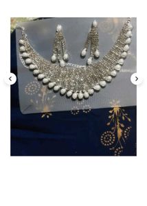 Stunning Silver Necklace and Earring Set