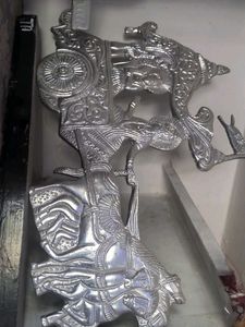 Metal show piece shri Krishna & arjun Mahabharat