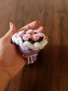 Crochet flower Bouquet keychain