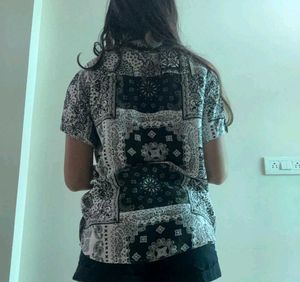SALE....Bandana Printed Stylish Y2k Shirt (Unisex)