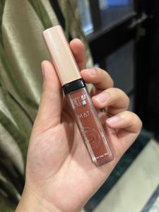 Red 4 Matte Lipstick